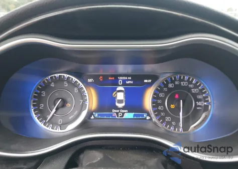 2015 Chrysler 200 C z USA, uszkodzony, nr VIN 1C3CCCCG7FN517049